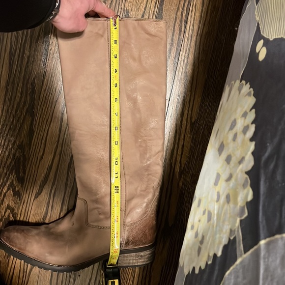 Gorgeous Italian leather boots - Picture 10 of 12